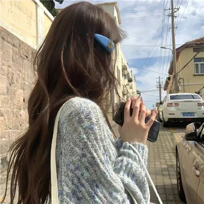 怪诞女孩